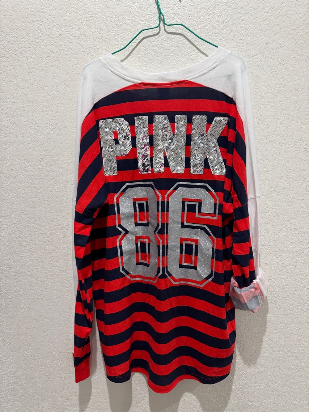 PINK Victoria’s Secret long sleeves tee size M